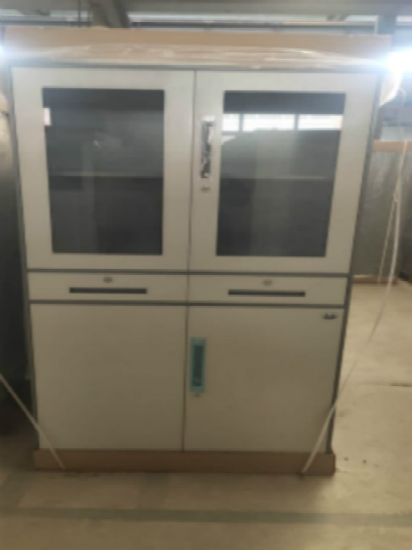 玻璃對(duì)開柜（窄邊）